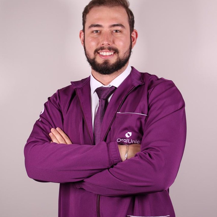 Dr. Ygor Freitas — cirurgião-dentista proprietário Oral Unic Coronel Antonino · CRO-MS 007835